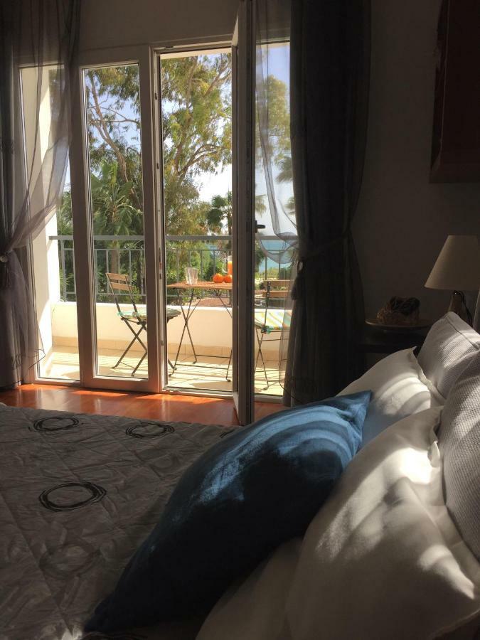 Deluxe First Line Villa Перволия Екстериор снимка