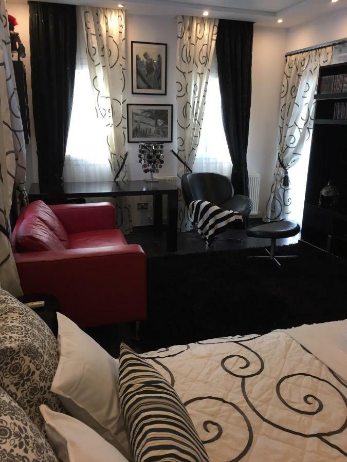 Deluxe First Line Villa Перволия Екстериор снимка